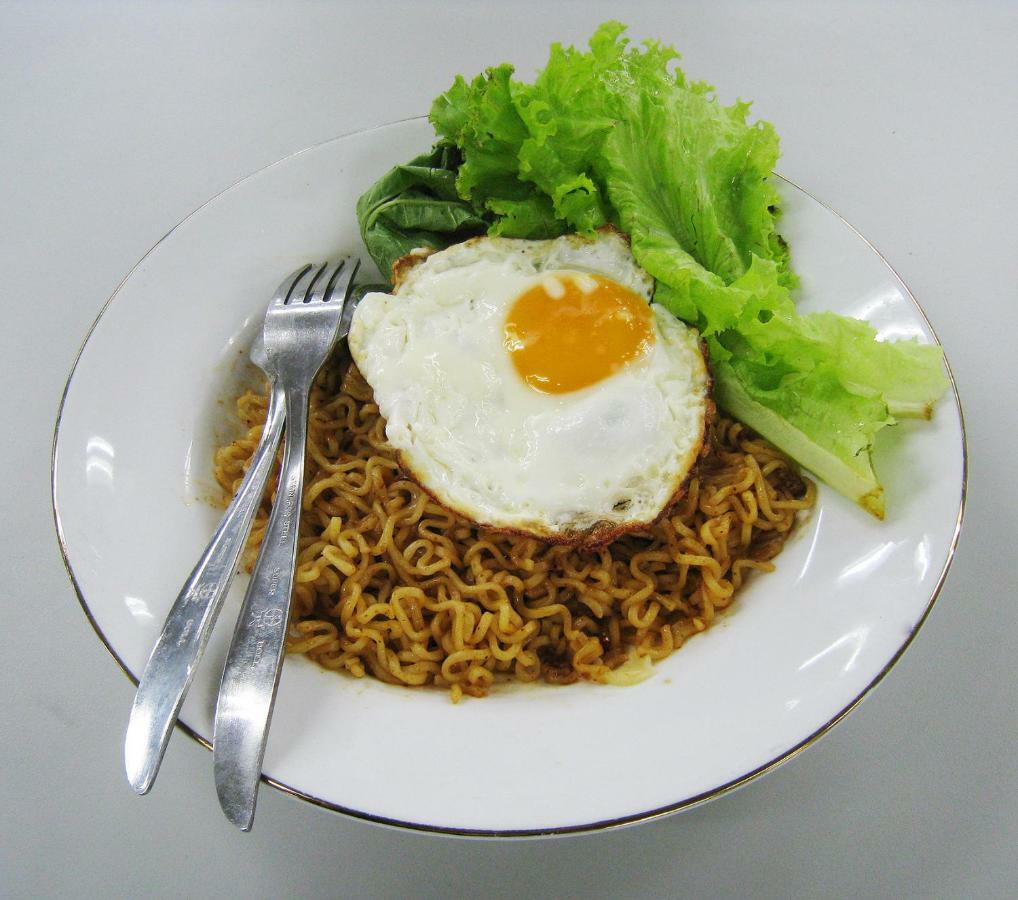 West Surabaya Homey Eksteriør billede